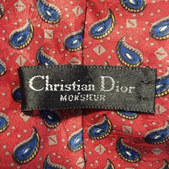Authentic Christian Dior Paisley Design On Red Necktie Tie - Picture 2 of 3